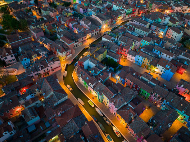 Pol Albarrán Plakát, Obraz - Venice, Burano Island, Dusk Aerial Perspective, Pol Albarrán, 40 × 30 cm