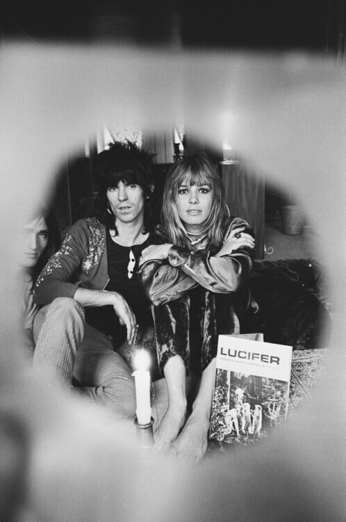 Evening Standard Plakát, Obraz - Keith Richards and Anita Pallenberg, 26.7 × 40 cm