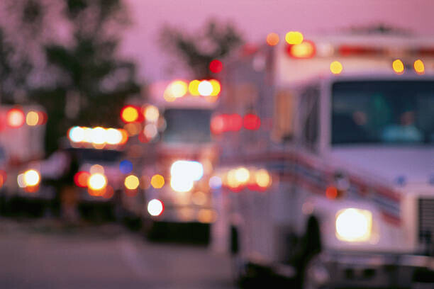 Randy Faris Plakát, Obraz - Ambulances, Randy Faris, 40 × 26.7 cm
