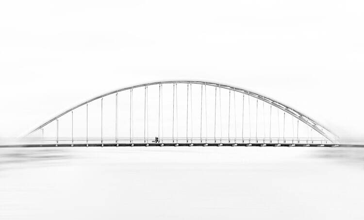 Emma Zhao Plakát, Obraz - A Family Walking on Arch Bridge, Emma Zhao, 40 × 24.2 cm