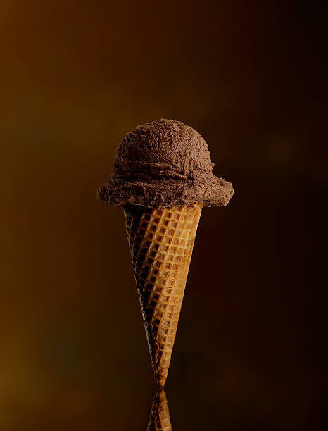 Lew Robertson Plakát, Obraz - Chocolate Ice Cream Cone, Lew Robertson, 30 × 40 cm