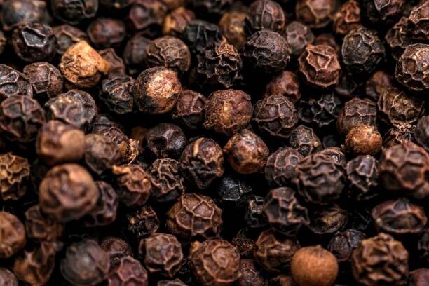 Abhishek Mehta Plakát, Obraz - Black pepper full frame, Abhishek Mehta, 40 × 26.7 cm