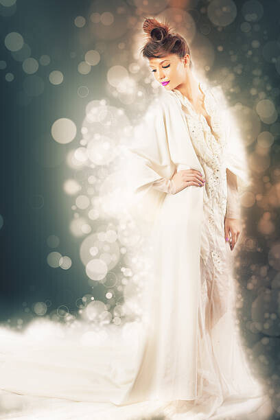 Pilin_Petunyia Plakát, Obraz - Beauty fashion model dressed in white, Pilin_Petunyia, 26.7 × 40 cm