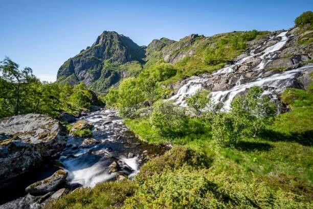 imageBROKER/Mara Brandl Plakát, Obraz - Lofoten waterfall on the hiking trail, imageBROKER/Mara Brandl, 40 × 26.7 cm