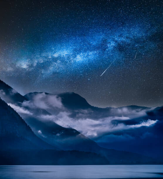 Shaiith Plakát, Obraz - Milky way over fogged mountains in the morning, Shaiith, 40 × 40 cm