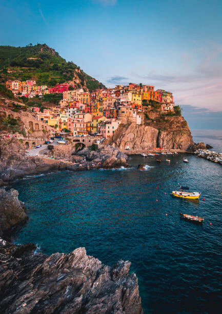 Markue Plakát, Obraz - Manarola village on cliff rocks and, Markue, 30 × 40 cm