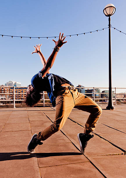 John and Tina Reid Plakát, Obraz - Street dancer, John and Tina Reid, 30 × 40 cm
