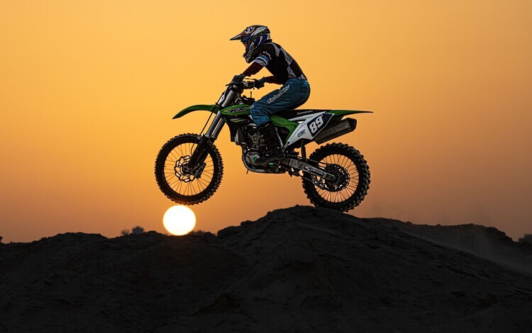 Hamza Qarooni Plakát, Obraz - Bike and Sunset, Hamza Qarooni, 40 × 26.7 cm