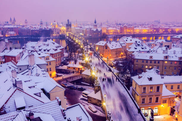Henryk Sadura Plakát, Obraz - Winter in Prague - city panorama, Henryk Sadura, 40 × 26.7 cm