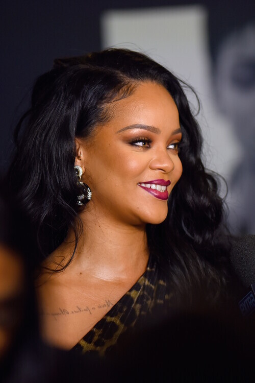 Robert Kamau Plakát, Obraz - Rihanna, 26.7 × 40 cm
