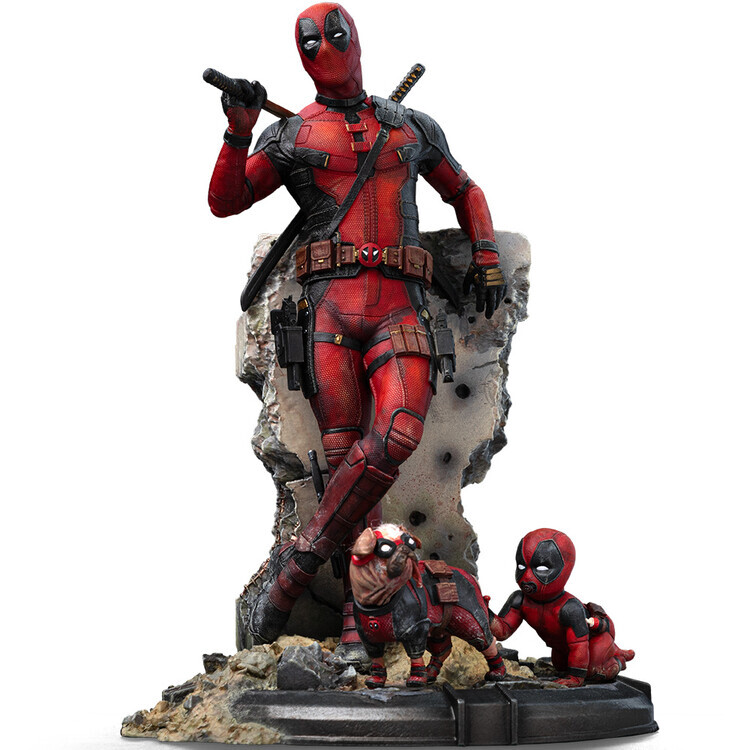 FS Holding Figurka Deadpool & Wolverine - Deadpool, 20,8 x 15,7 x 14 cm