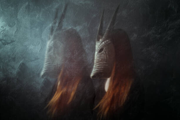 Martina Rigoli Plakát, Obraz - Redhead woman wearing mask, long exposure, Martina Rigoli, 40 × 26.7 cm