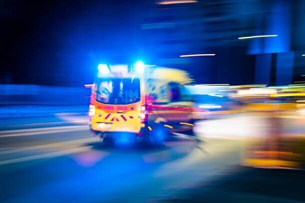 Wirestock Plakát, Obraz - Ambulance circulating the streets at night,, Wirestock, 40 × 26.7 cm