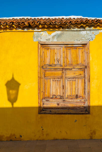 GarryKillian Plakát, Obraz - Antique spanish style old wooden window, GarryKillian, 26.7 × 40 cm