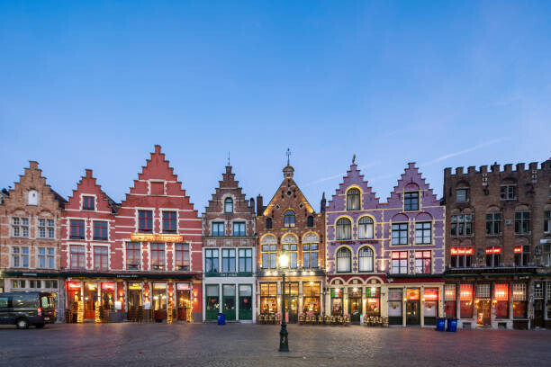 Hongjie Han Plakát, Obraz - Market Square in Bruges, Belgium., Hongjie Han, 40 × 26.7 cm