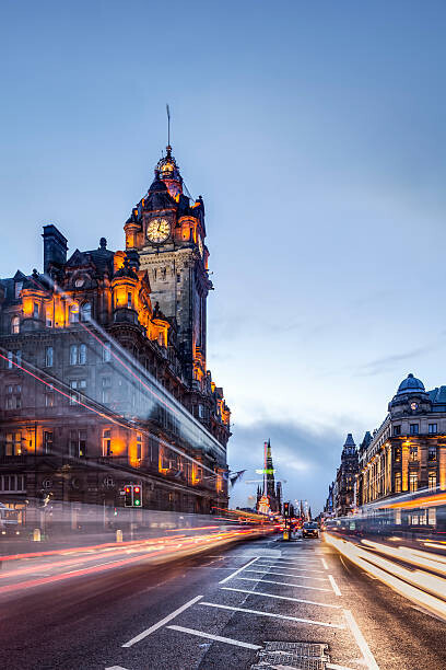 Julian Elliott Photography Plakát, Obraz - The Royal Mile in Edinburgh, Scotland., Julian Elliott Photography, 26.7 × 40 cm