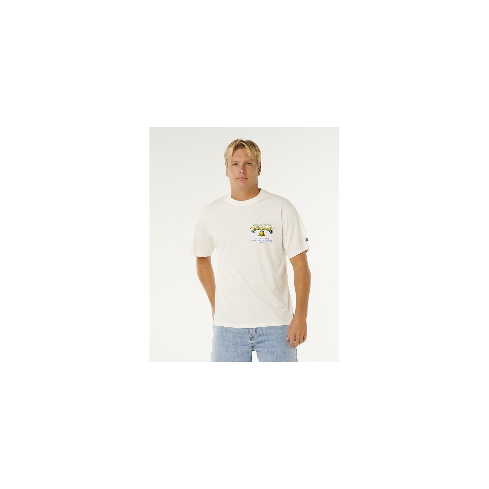 triko RIP CURL - Bells Pro 26 Bell Logo Tee Bone (3021) velikost: L