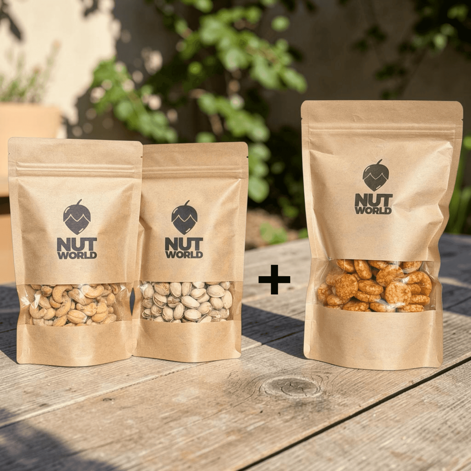 Nutworld.cz Pistácie solené 200g + kešu solené 200g + krekry zdarma