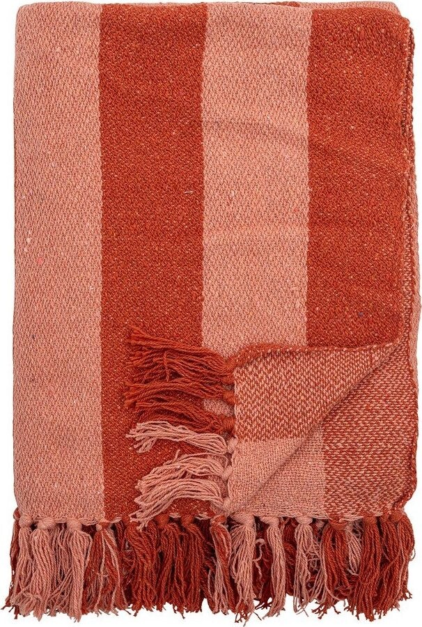 Červená televizní deka z recyklované bavlny 160x130 cm Frello – Bloomingville
