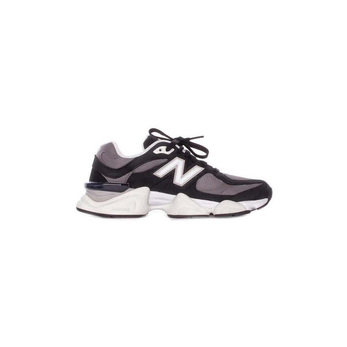 New Balance  10453822865747  Černá