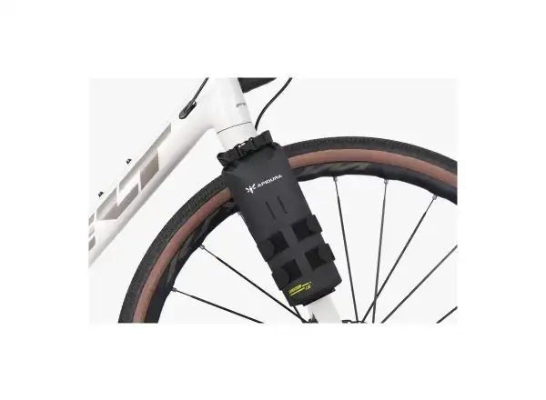 Apidura Expedition Cargo brašna na vidlici 3,5 l