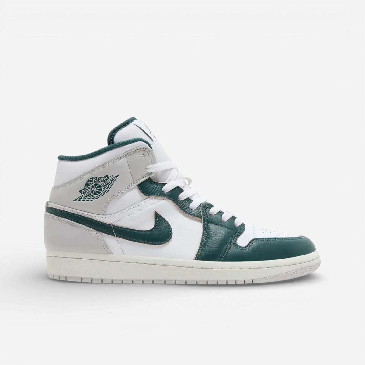Nike  1 Mid SE Oxidized Green  Zelená