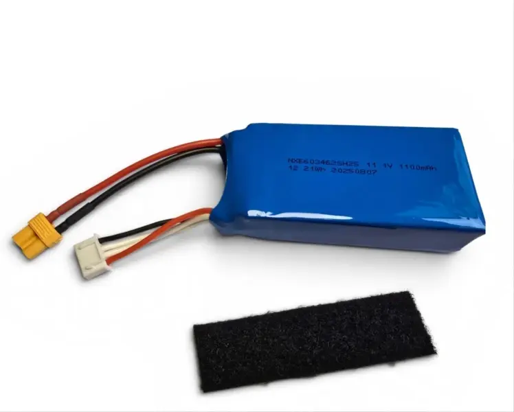 IQ models Akumulátor Li-Po 11.1V 1100 mAh konektor XT30