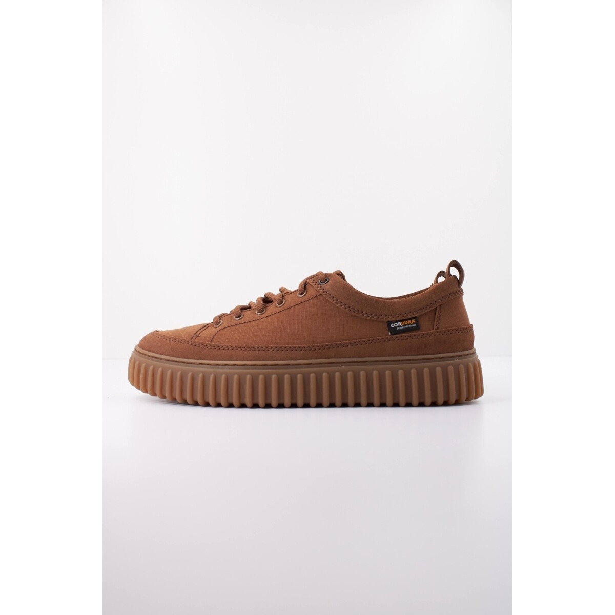 Clarks  26329461c Torhill Lace  Černá