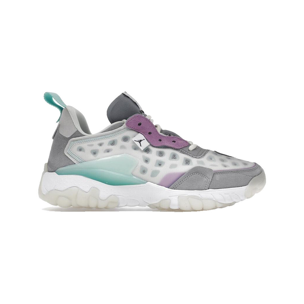 Nike  Baskets  delta 2 platinum tint/dk smoke grey/white  Šedá