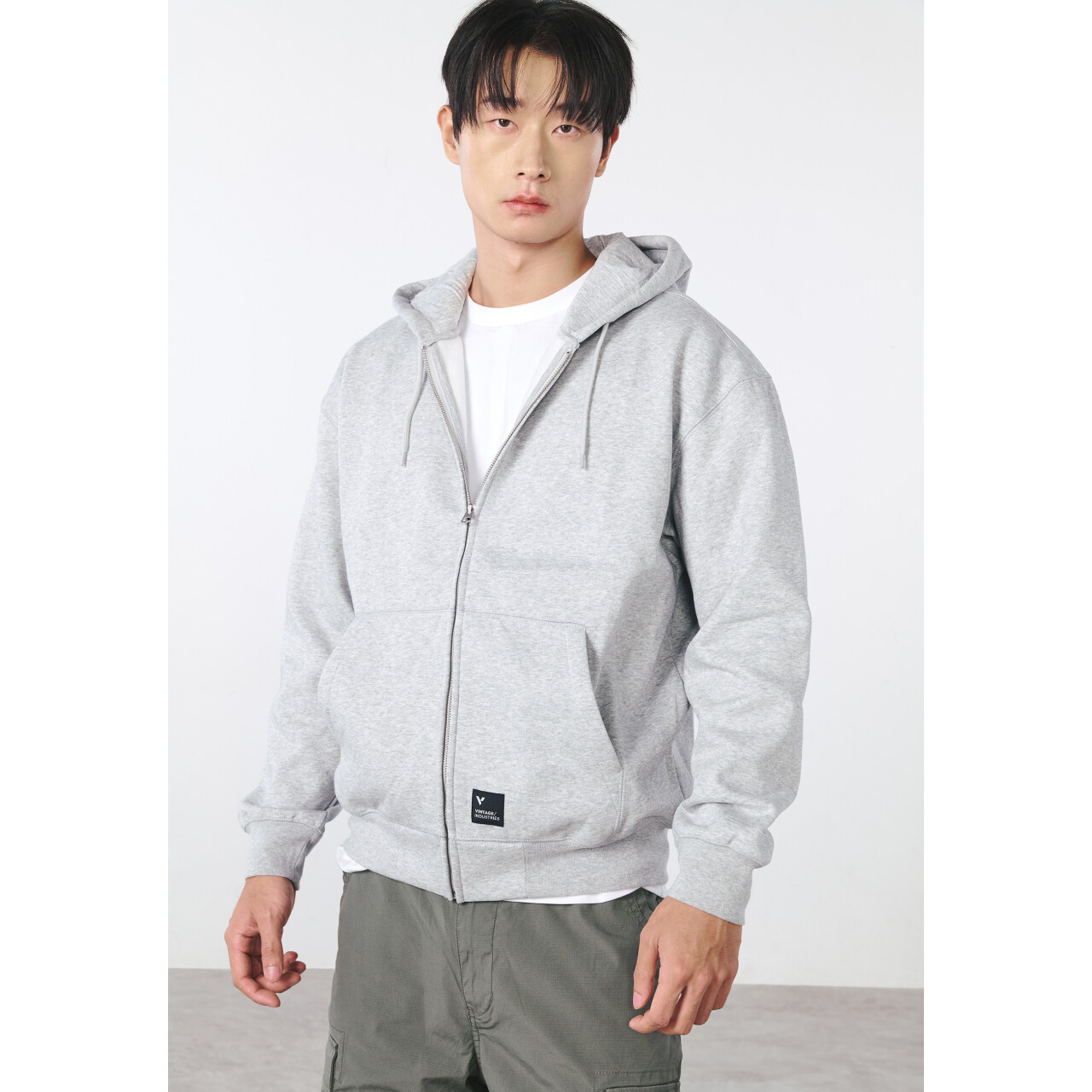 Mikina Vintage Industries Norton Hooded - světle šedá, M