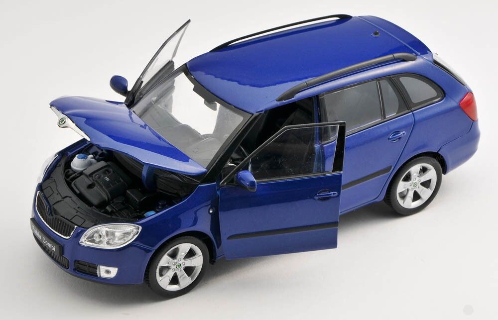 Welly Škoda Fabia Combi II 1:24