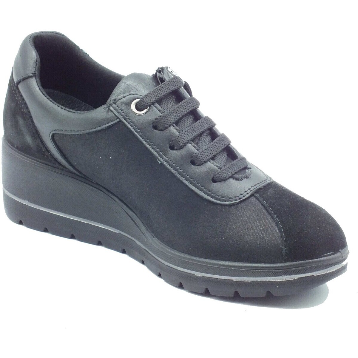 Enval  2274300 Tess.  Černá