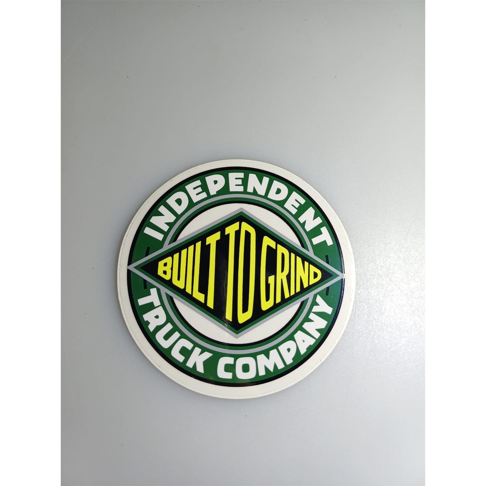 samolepka INDEPENDENT - Round logo green (MULTI)