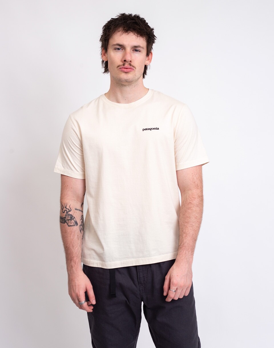 Patagonia M's P-6 Logo T-Shirt Undyed Natural S