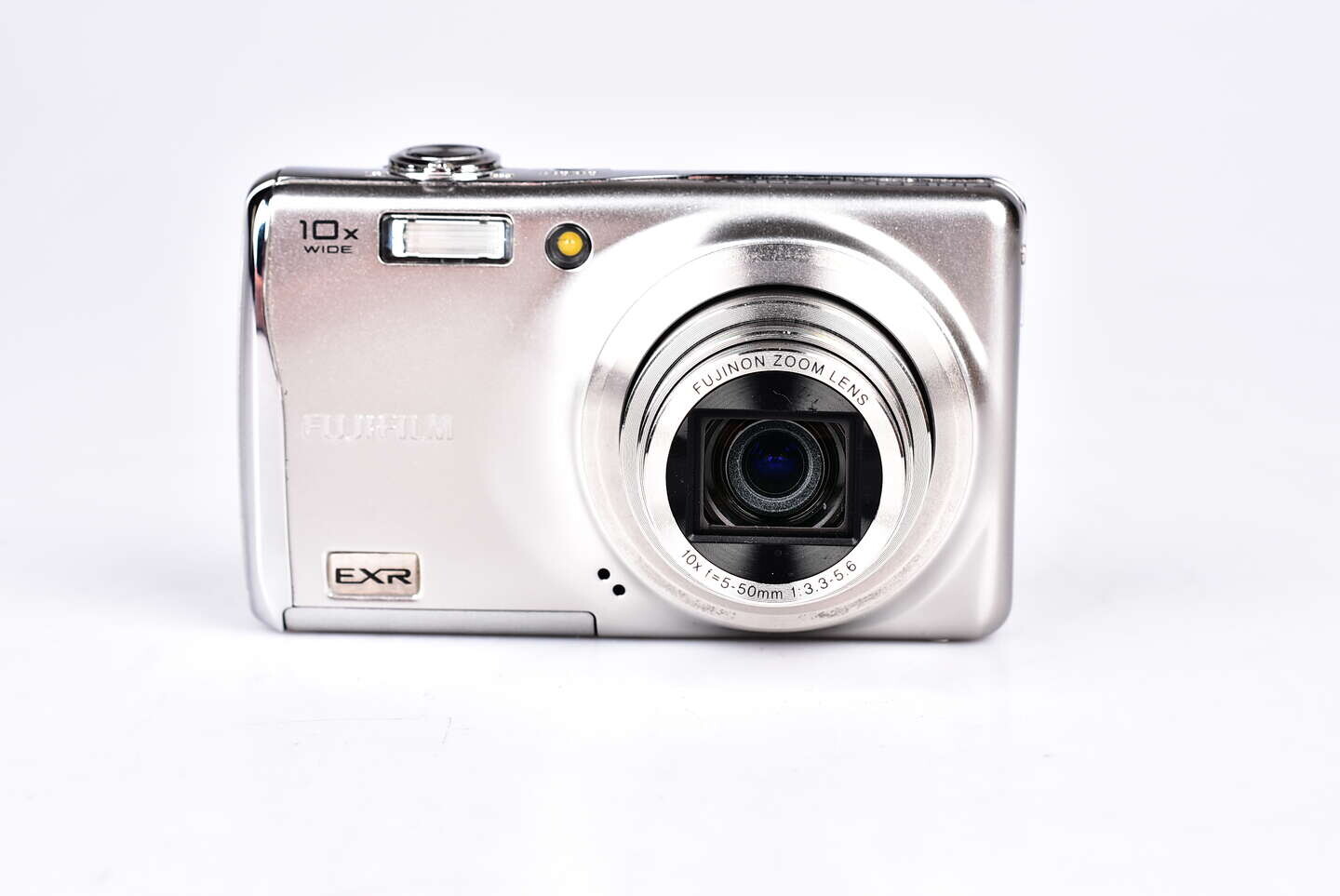 Fujifilm FinePix F70 EXR bazar