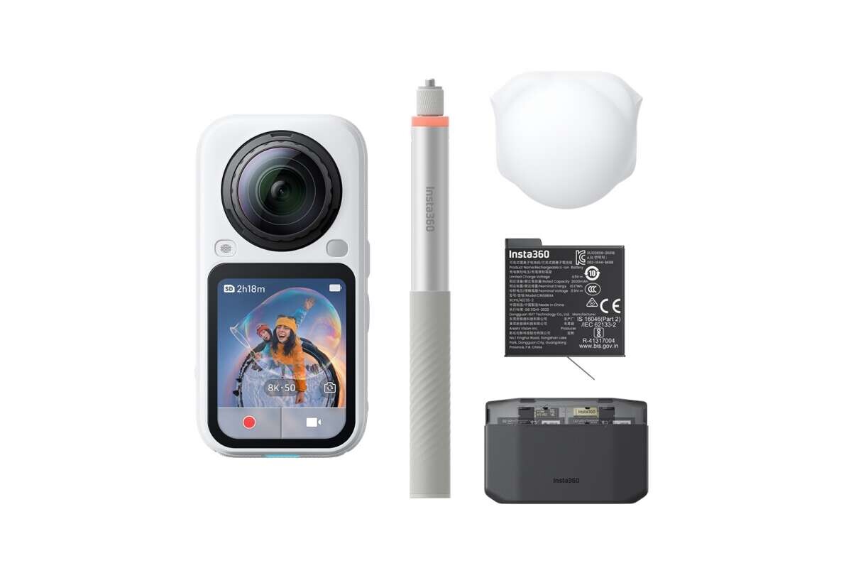 Insta360 X6 bílá  Essentials Bundle INST773