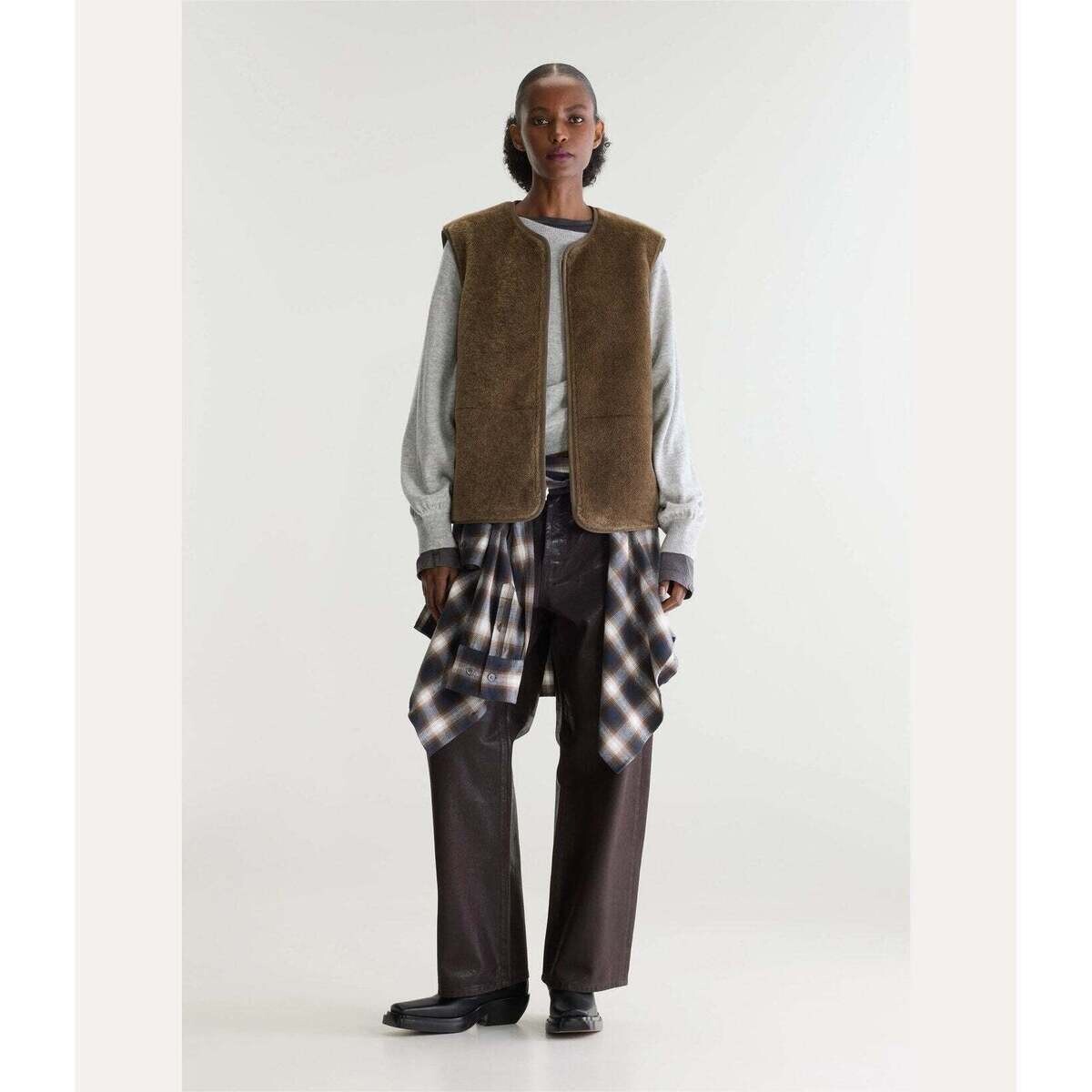 Bellerose  Elinor Mocca  ruznobarevne