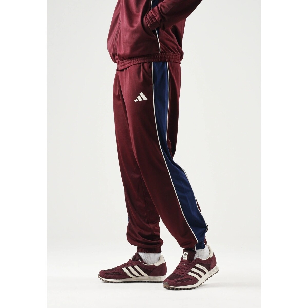 adidas  Kh2731 M  Bordó