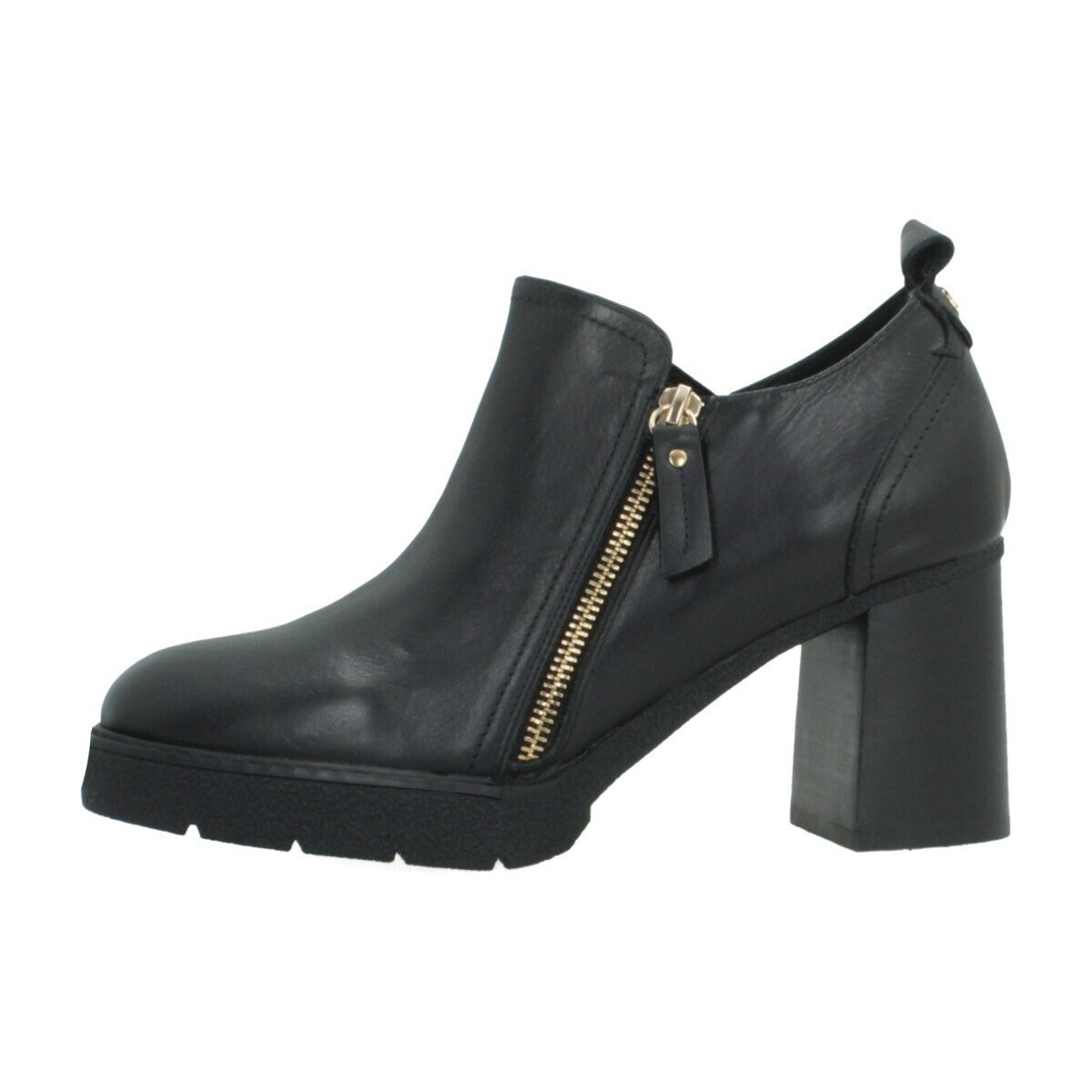 Carmela  161861c Zapato Abotinado  Černá