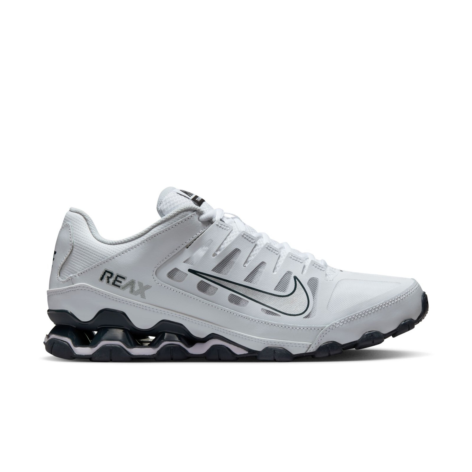 Nike M Reax 8 TR Shoes 42
