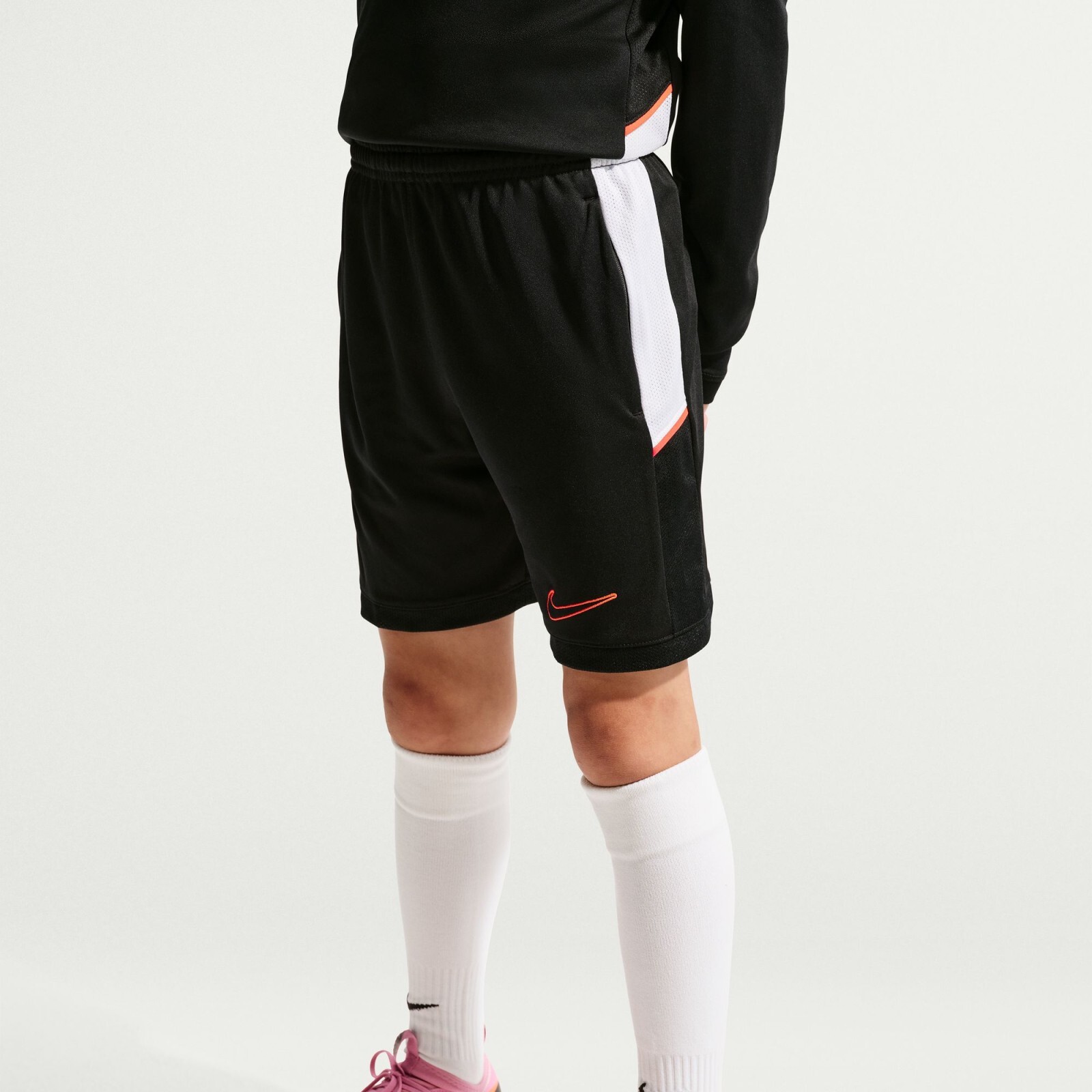 Nike Academy M