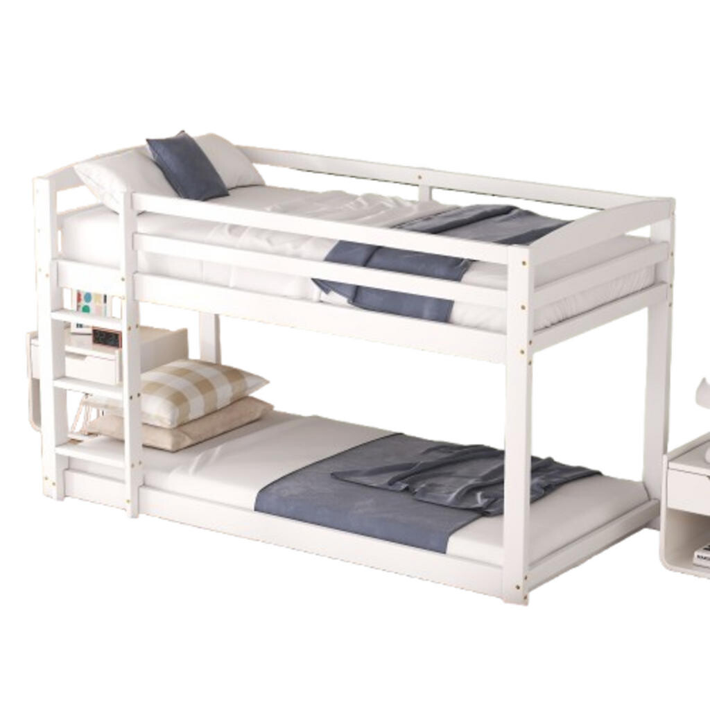 OKWISH PATROVÁ postel 90/200 cm bílá z masivního borovicového dřeva s bezpečnostním zábradlím