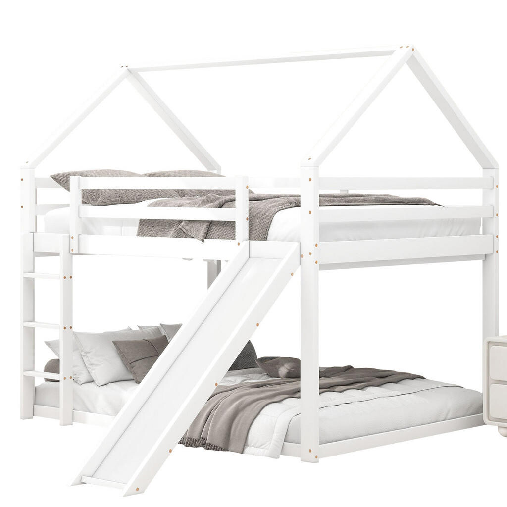 OKWISH PATROVÁ postel s domečkem 140/200 cm bílá z borovice a MDF se skluzavkou a žebříkem