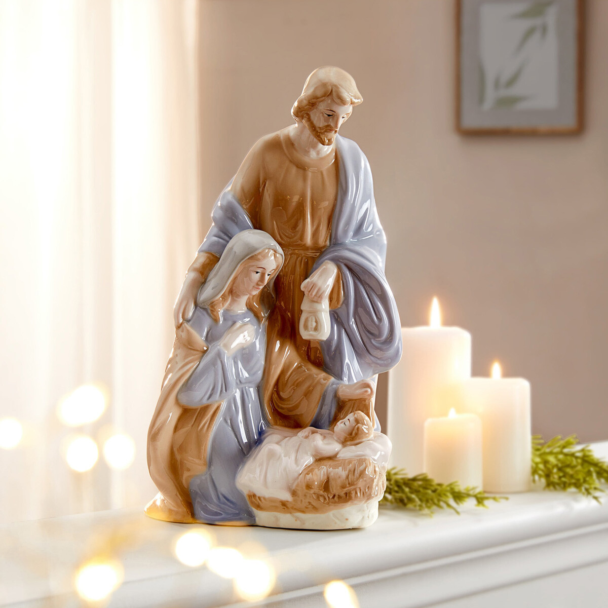 Porcelánová soška Štědrý večer