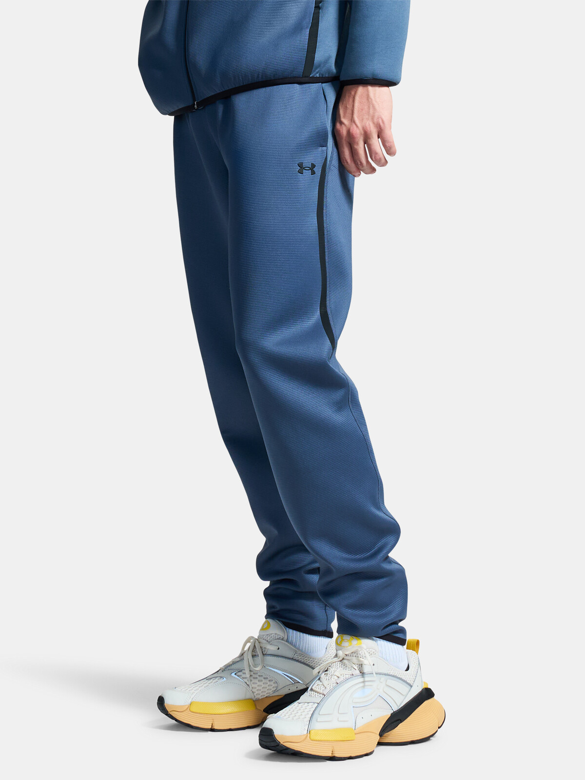 Under Armour pánské joggery