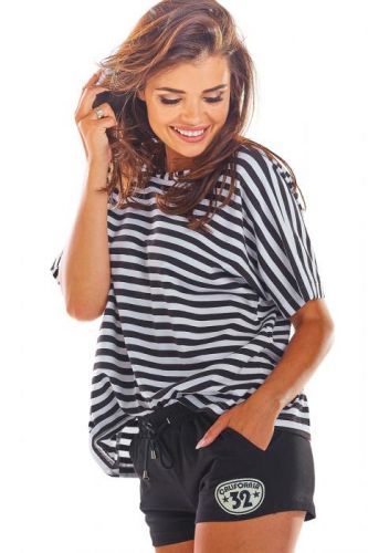 Černé šortky M208