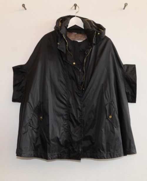 Intropia Rain-Coat Black S/38
