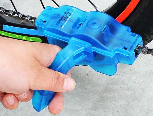 KIK Čistič řetězu na kolo