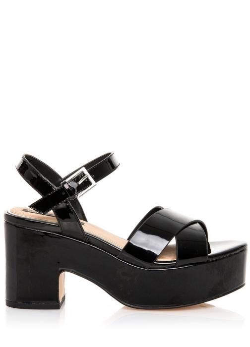 Černé sandály s platformou MTNG Velikost: 36