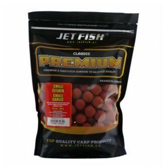 JETFISH Boilies CLASICC PREMIUM - CHILLI/ČESNEK 20mm 700g